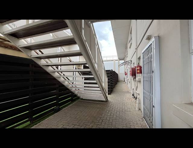 2 BEDROOM TOWNHOUSE FOR SALE IN MAYBERRY PARK